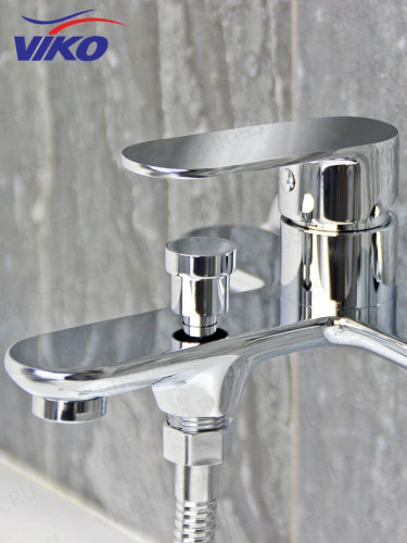 Смеситель VIKO V-7302 для ванны
