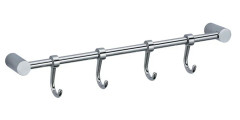 Планка VIKO V-704  4 передвижных крючка, латунь, хром
