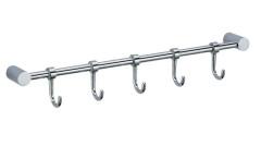 Планка VIKO V-705  5 передвижных крючков, латунь, хром