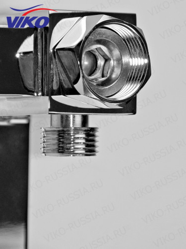 Смеситель VIKO V-4908 с гигиеническим душем